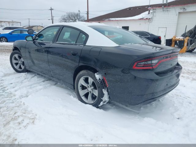 2021 DODGE CHARGER 2C3CDXKG3MH671642 Photo 2