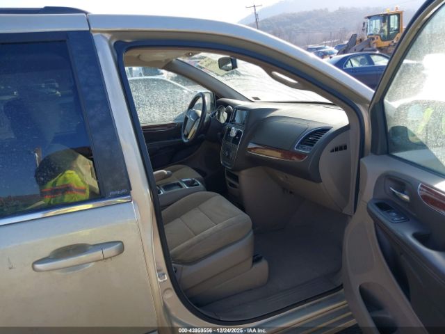 2011 CHRYSLER TOWN & COUNTRY 2A4RR5DG5BR635011 Photo 4