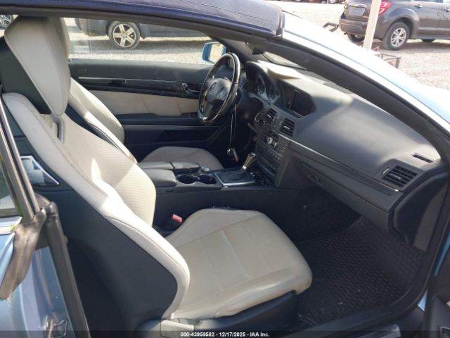 2011 MERCEDES-BENZ E 550 WDDKK7CF7BF068927 Photo 4