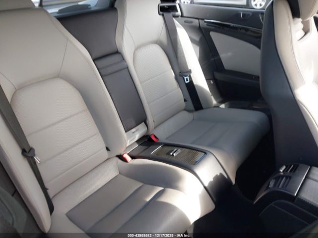 2011 MERCEDES-BENZ E 550 WDDKK7CF7BF068927 Photo 7