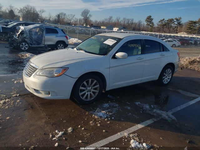 2012 CHRYSLER 200 1C3CCBBB3CN283956 Photo 1