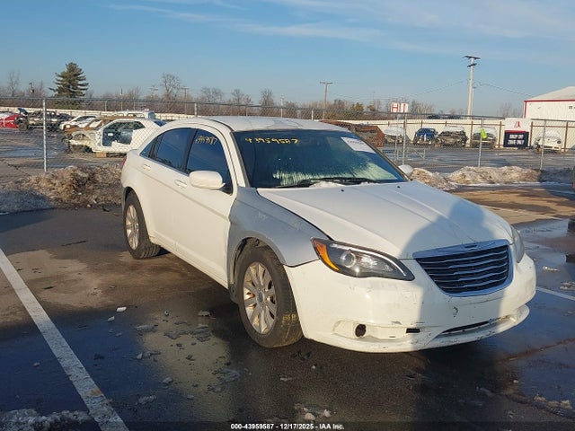 2012 CHRYSLER 200 1C3CCBBB3CN283956 Photo 5