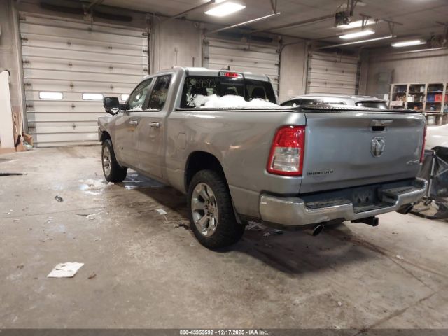 2020 RAM 1500 1C6SRFBT2LN215421 Photo 2