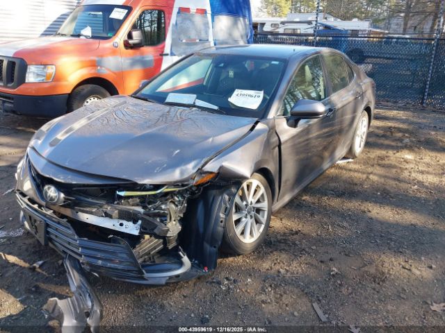 2021 TOYOTA CAMRY 4T1C11AK5MU604069 Photo 1