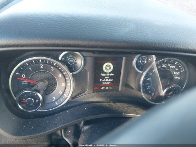 2023 RAM 1500 1C6RRFFGXPN518979 Photo 6