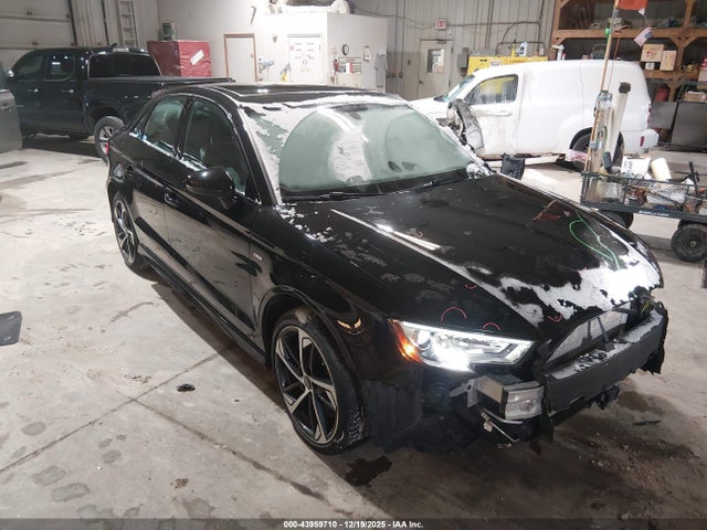 2020 AUDI A3 WAUBEGFF6LA100372 Photo 0