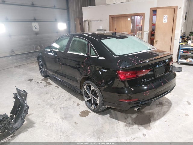 2020 AUDI A3 WAUBEGFF6LA100372 Photo 2
