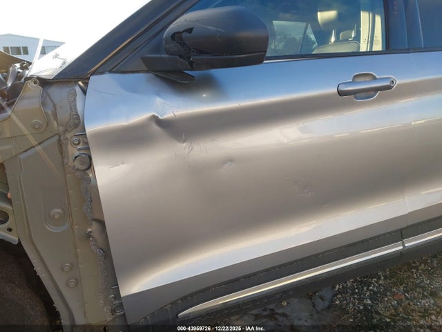 1FMSK8DH1NGA82428 Ford EXPLORER XLT