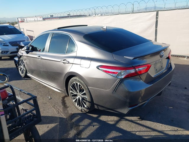 4T1J11BK3LU003862 Toyota Camry Se Awd