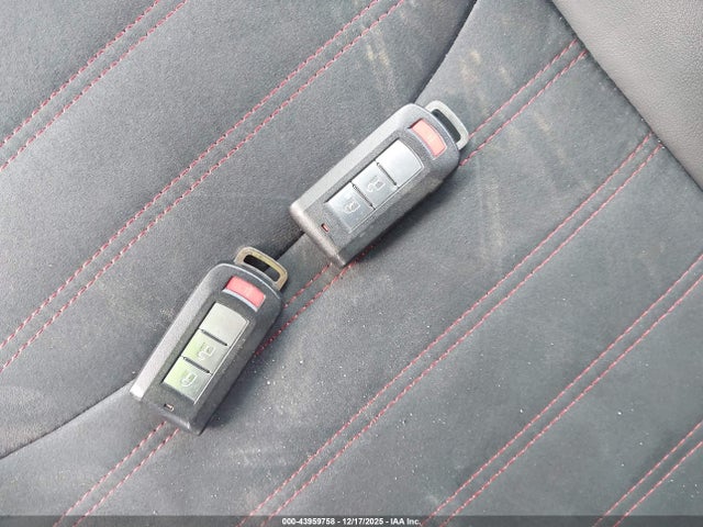 2018 MITSUBISHI OUTLANDER SPORT JA4AR3AW1JZ002460 Photo 10