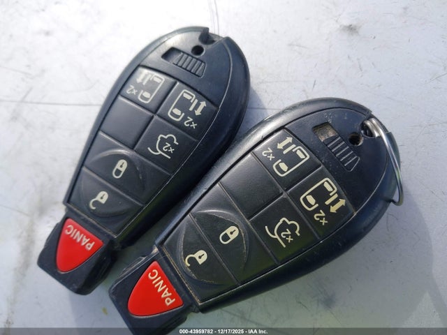 43959782 :رقم المزاد ، 2C4RC1BG5GR295949 vin ، 2016 Chrysler Town & Country Touring مزاد بيع