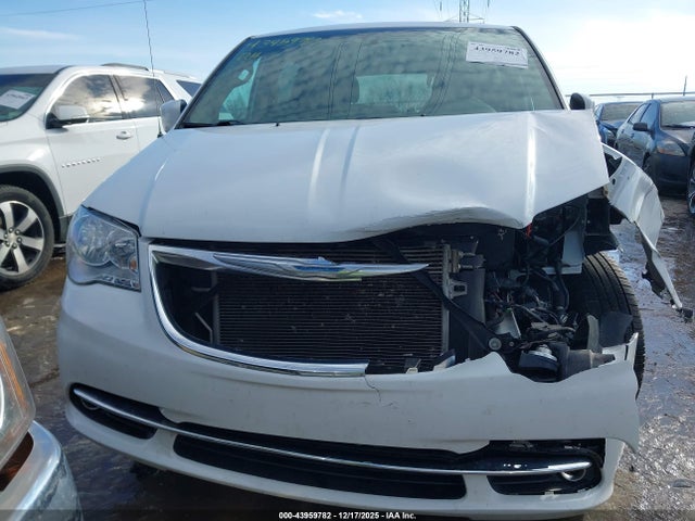 43959782 :رقم المزاد ، 2C4RC1BG5GR295949 vin ، 2016 Chrysler Town & Country Touring مزاد بيع