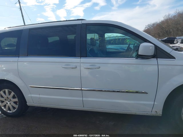 43959782 :رقم المزاد ، 2C4RC1BG5GR295949 vin ، 2016 Chrysler Town & Country Touring مزاد بيع