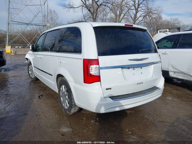 43959782 :رقم المزاد ، 2C4RC1BG5GR295949 vin ، 2016 Chrysler Town & Country Touring مزاد بيع