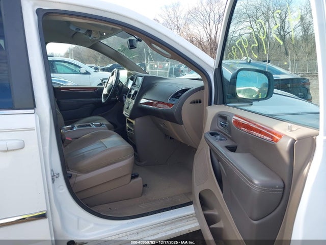 43959782 :رقم المزاد ، 2C4RC1BG5GR295949 vin ، 2016 Chrysler Town & Country Touring مزاد بيع