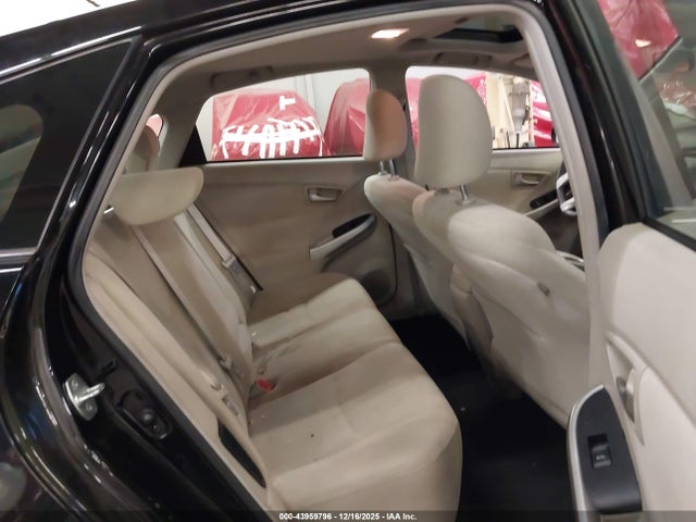 Toyota Prius Three 2014 JTDKN3DU1E1808710 Image 8