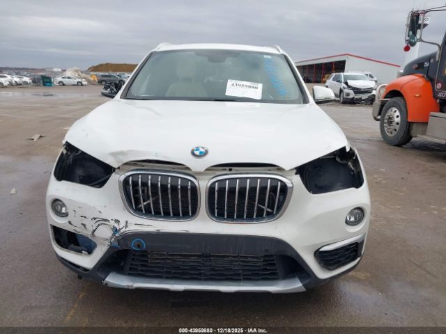 2016 BMW X1 WBXHT3C34G5F63928 Photo 5