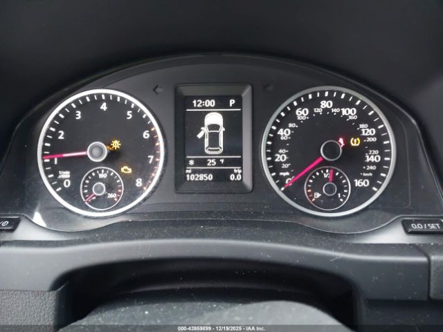 2017 VOLKSWAGEN TIGUAN WVGBV7AX1HK010370 Photo 6