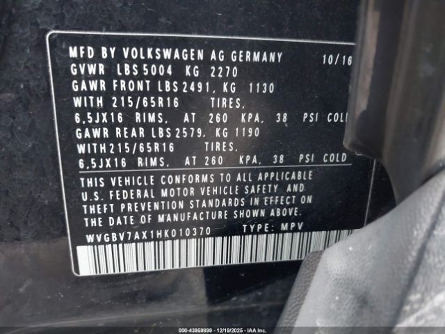 2017 VOLKSWAGEN TIGUAN WVGBV7AX1HK010370 Photo 8