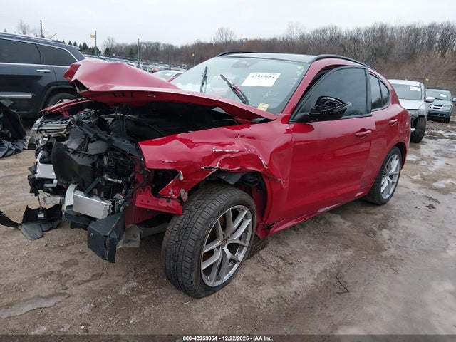 43959954 :رقم المزاد ، ZASPAKBN6L7C97777 vin ، 2020 Alfa Romeo Stelvio Ti Awd مزاد بيع