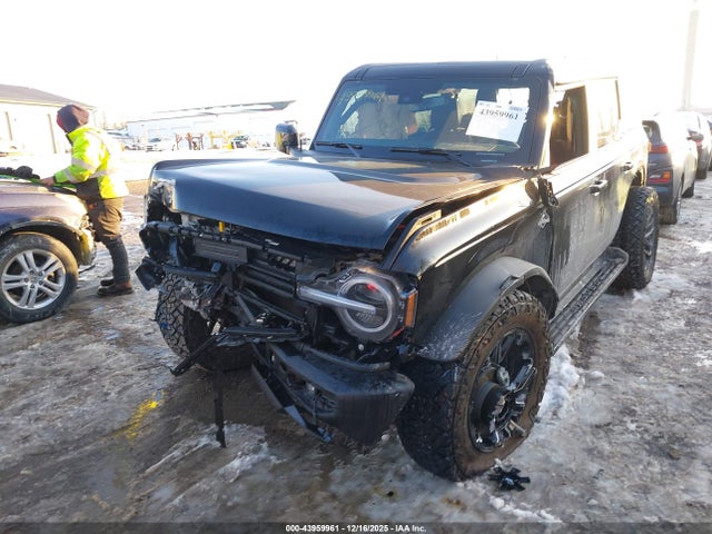 2025 FORD BRONCO 1FMEE8BP3SLB01644 Photo 1