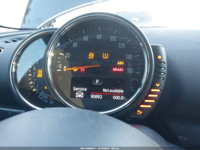 2017 MINI CLUBMAN WMWLU1C52H2C41847 Photo 6