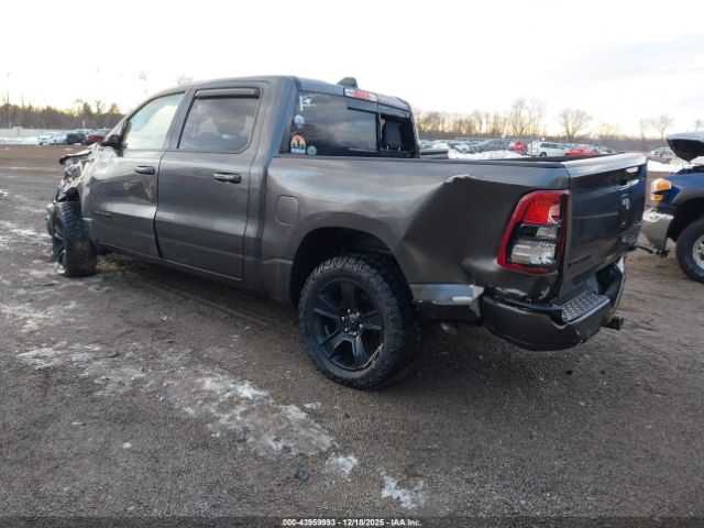 2020 RAM 1500 1C6SRFFT8LN103183 Photo 2