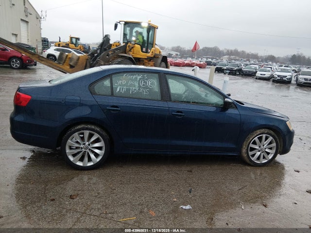 43960031 :رقم المزاد ، 3VW2K7AJ8BM313443 vin ، 2011 Volkswagen Jetta 2.0l S مزاد بيع