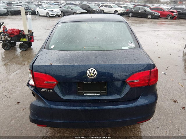 43960031 :رقم المزاد ، 3VW2K7AJ8BM313443 vin ، 2011 Volkswagen Jetta 2.0l S مزاد بيع