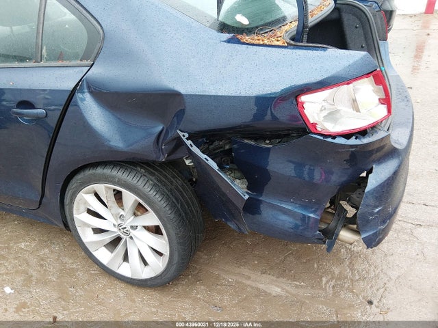 43960031 :رقم المزاد ، 3VW2K7AJ8BM313443 vin ، 2011 Volkswagen Jetta 2.0l S مزاد بيع