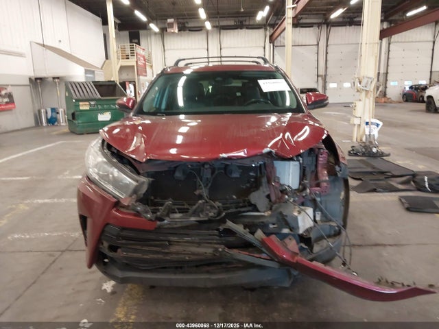 5TDJZRFH4HS399371 Toyota Highlander Se