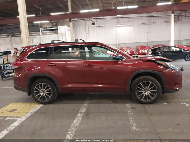 5TDJZRFH4HS399371 Toyota Highlander Se