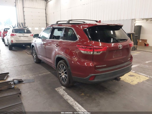 5TDJZRFH4HS399371 Toyota Highlander Se