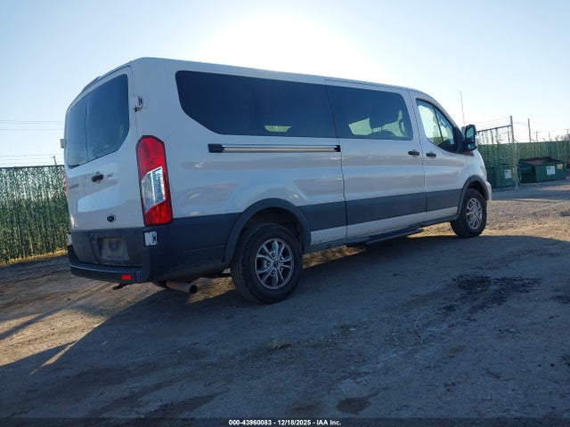 Ford Transit-350 Passenger Van Xlt 2021 1FBAX2Y85MKA66046 Image 4