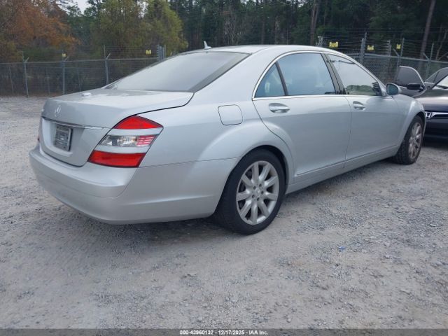 2007 MERCEDES-BENZ S 550 WDDNG71X17A070011 Photo 3