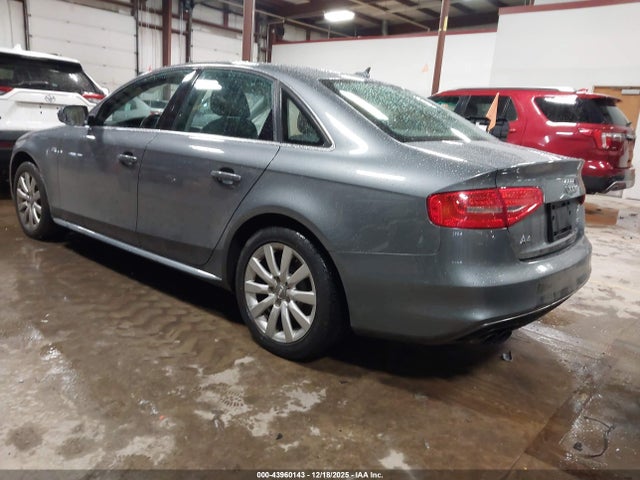 2015 AUDI A4 WAUBFAFL2FN030611 Photo 2