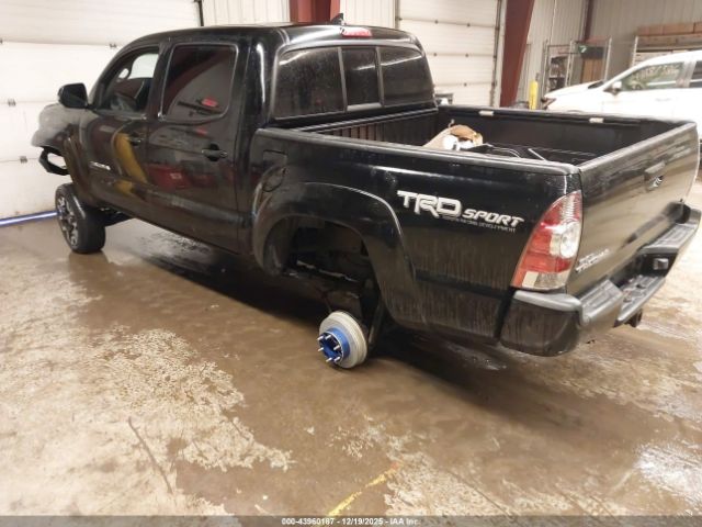 2014 TOYOTA TACOMA 3TMLU4EN3EM139587 Photo 2