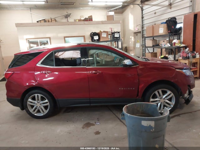 Chevrolet Equinox Premier 2018 2GNAXVEV7J6113543 Image 13
