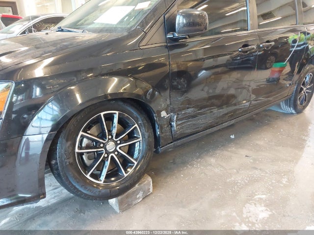 2018 Dodge Grand Caravan Gt მანქანა იყიდება აუქციონზე, vin: 2C4RDGEGXJR248886, აუქციონის ნომერი: 43960223