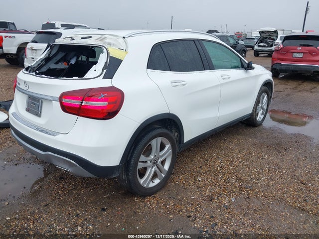 2020 MERCEDES-BENZ GLA 250 WDCTG4EB2LJ666554 Photo 3