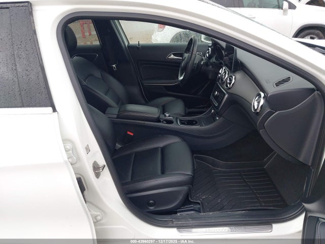 2020 MERCEDES-BENZ GLA 250 WDCTG4EB2LJ666554 Photo 4