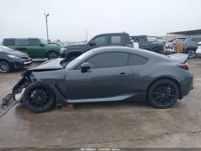 Продажа на аукционе авто 2023 Toyota Gr86 Premium, vin: JF1ZNBE17P9766552, номер лота: 43960303