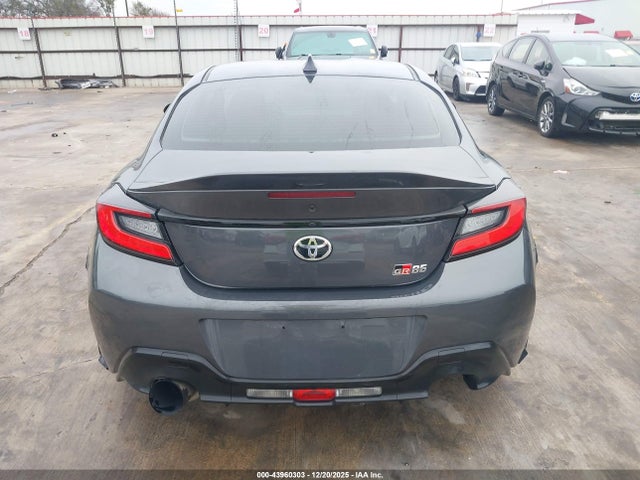 Продажа на аукционе авто 2023 Toyota Gr86 Premium, vin: JF1ZNBE17P9766552, номер лота: 43960303
