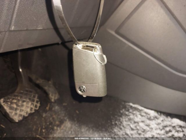 2021 VOLKSWAGEN TIGUAN 3VV2B7AX6MM009717 Photo 10