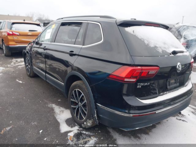 2021 VOLKSWAGEN TIGUAN 3VV2B7AX6MM009717 Photo 2