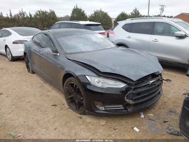 2014 TESLA MODEL S 5YJSA1H14EFP38336 Photo 0