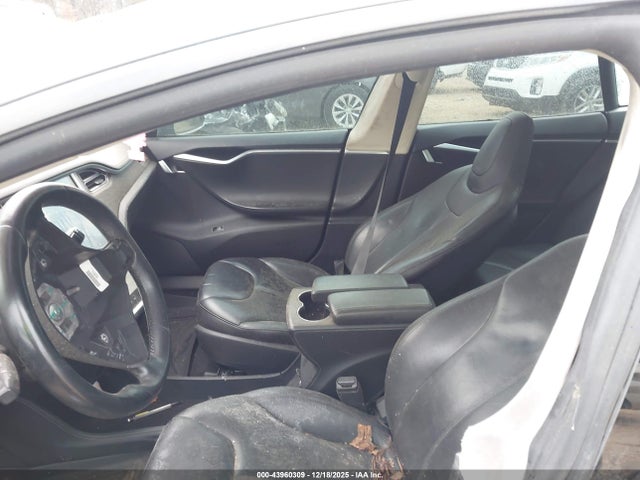 2014 TESLA MODEL S 5YJSA1H14EFP38336 Photo 4