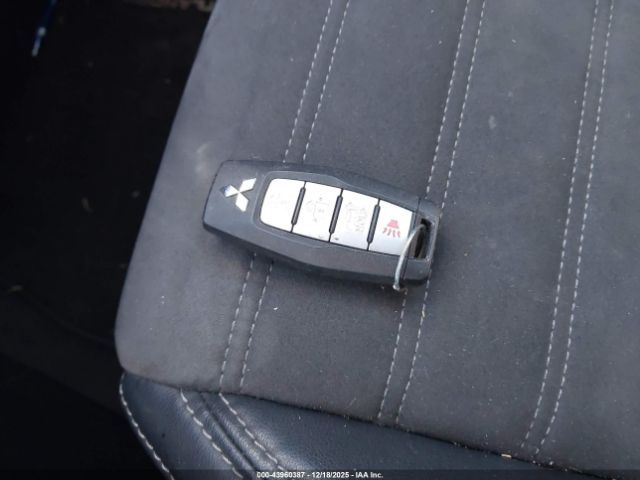 2023 MITSUBISHI OUTLANDER JA4J3UA82PZ030446 Photo 10