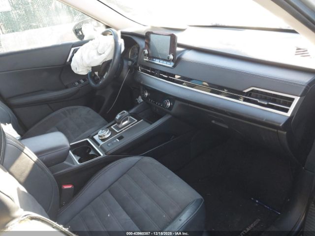 2023 MITSUBISHI OUTLANDER JA4J3UA82PZ030446 Photo 4
