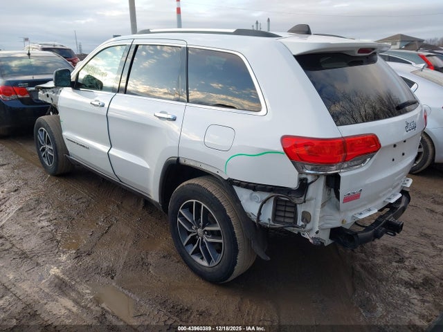 2018 JEEP GRAND CHEROKEE 1C4RJFBGXJC435819 Photo 2